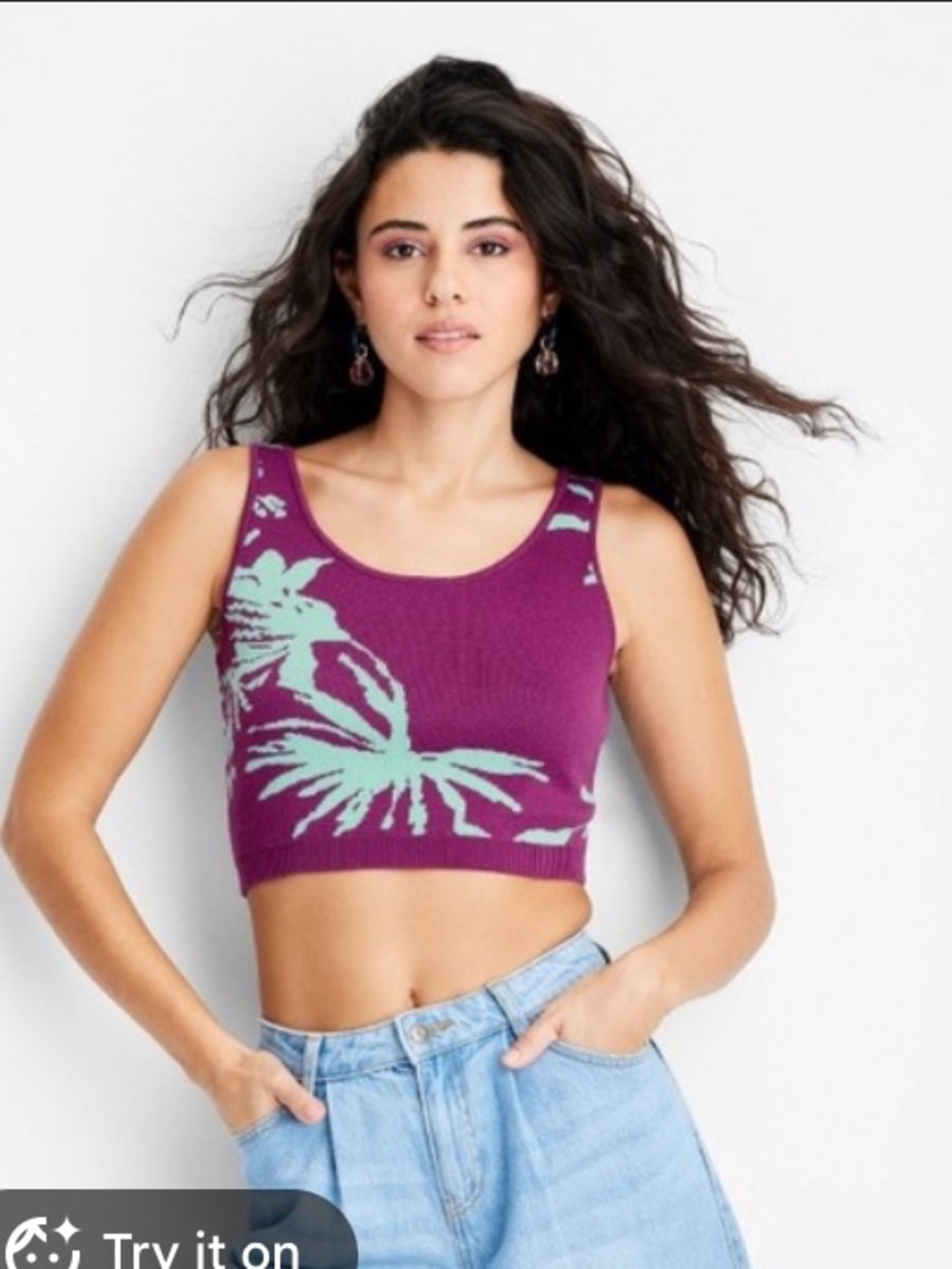 Future collective knit crop